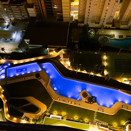 Sunset Cliffs Vip Апартаменты *