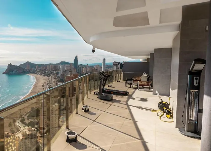 Sunset Cliffs Vip Апартаменты Бенидорм