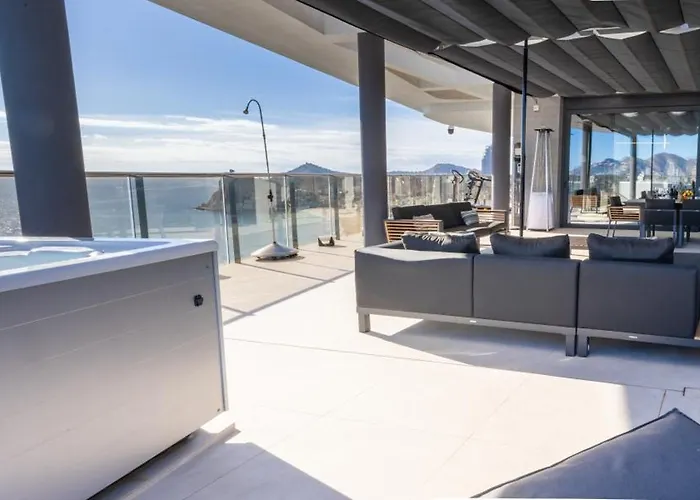 Sunset Cliffs Vip *