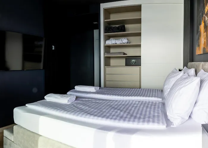 Sunset Cliffs Vip Апартаменты Бенидорм