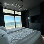 Sunset Cliffs Vip 公寓 *