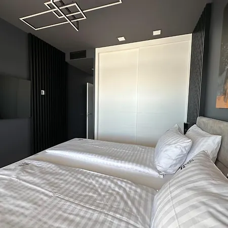 Sunset Cliffs Vip Apartman Benidorm